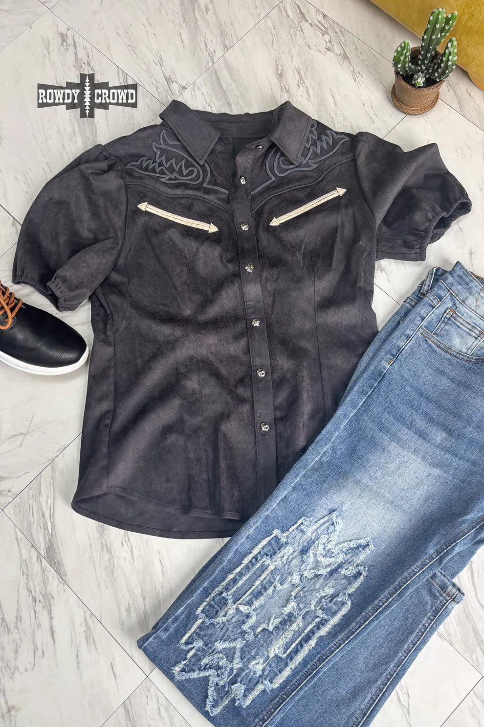 Calaboose Charcoal Top By Rowdy Crowd