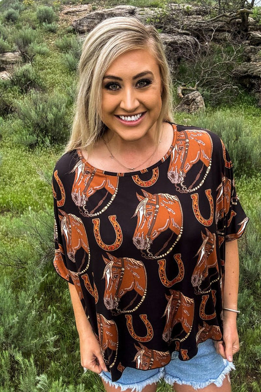 The Lucky Horse Shoe Top By Sterling Kreek