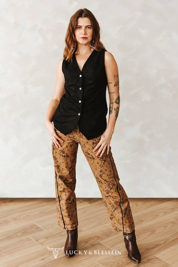 Camel Floral Printed Mid Rise Barrel Jeans (28in)