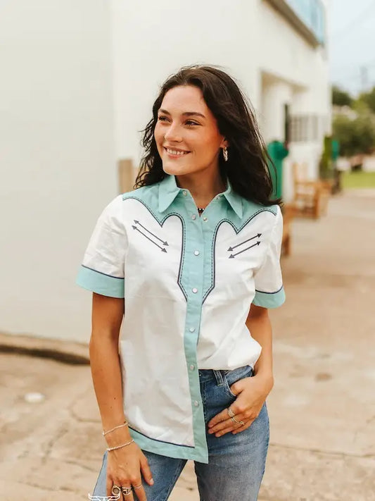 White W/Blue Cowgirl Pearl Snap Button Up SS By L&B